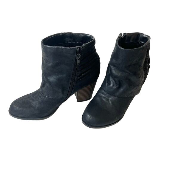 Fergalicious Womens Sz 6M Bootie Ankle Zip Boots Black Faux Leather Heel Comfort - Picture 2 of 12